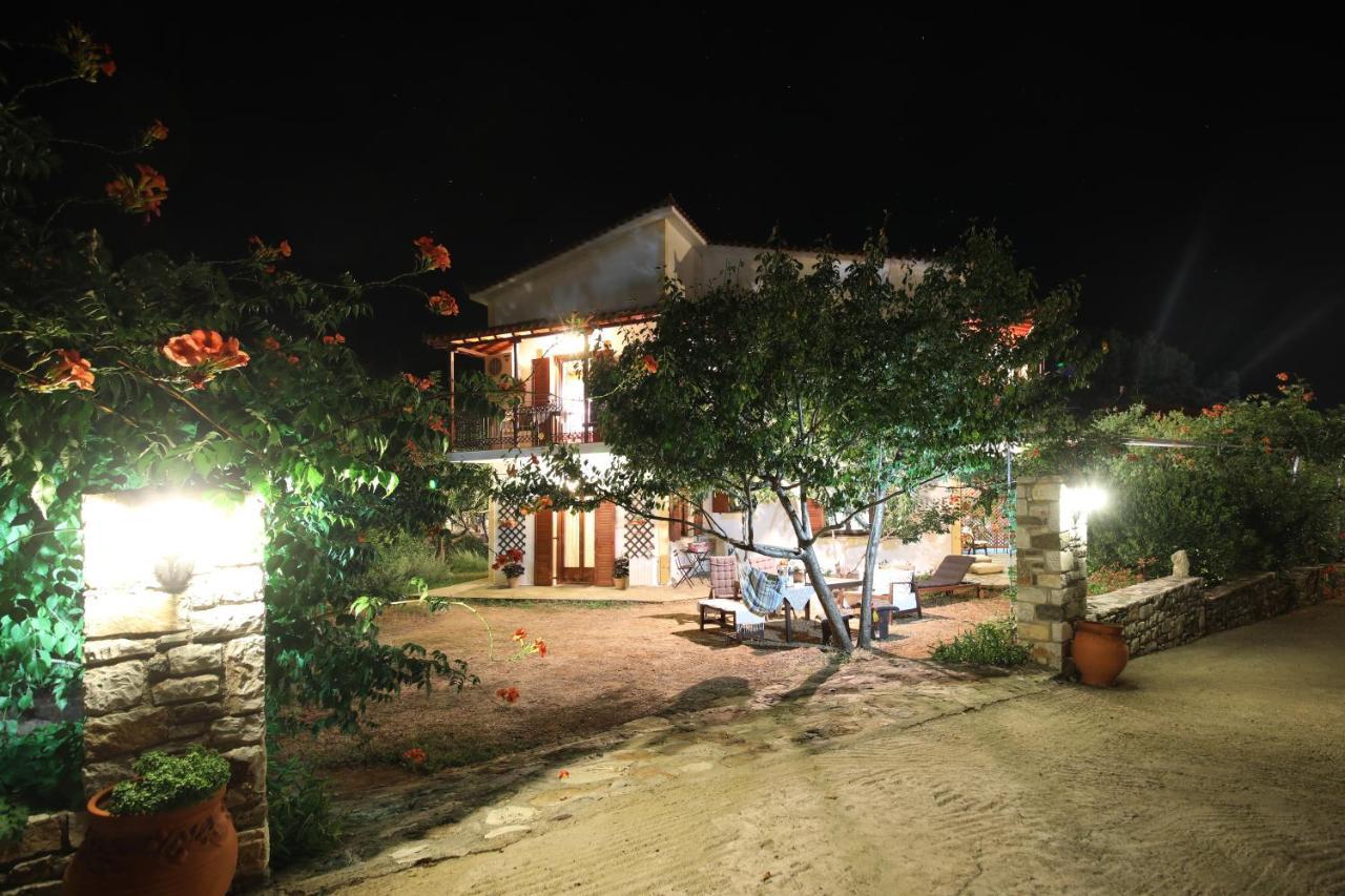 Apartment Koromilia *